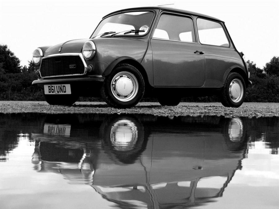  Austin Mini E (ADO20) 1982 года  (фото 2 из 4)